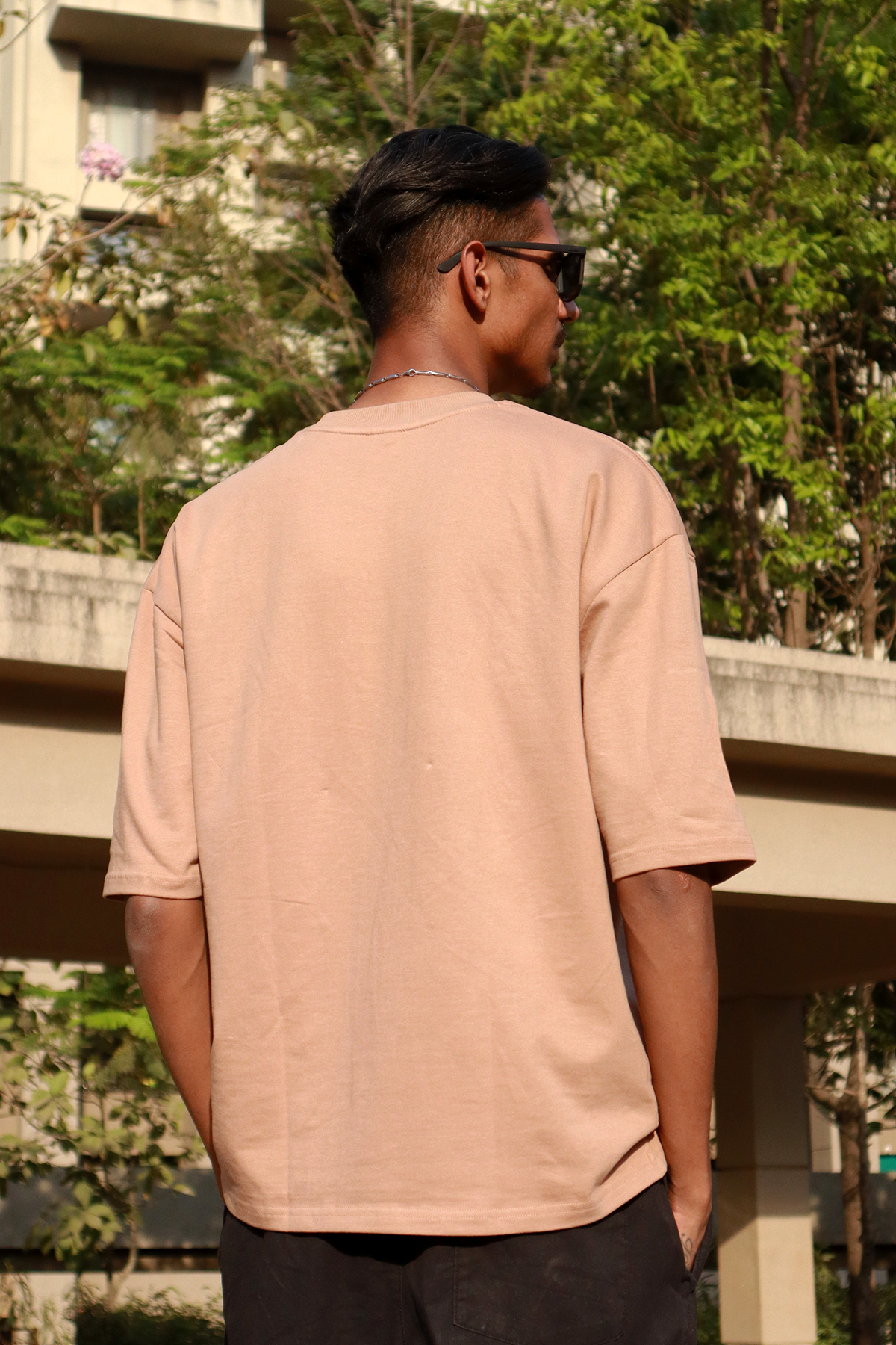 Pocket Flowers Tee Beige Oversized Tshirt l Embroidered